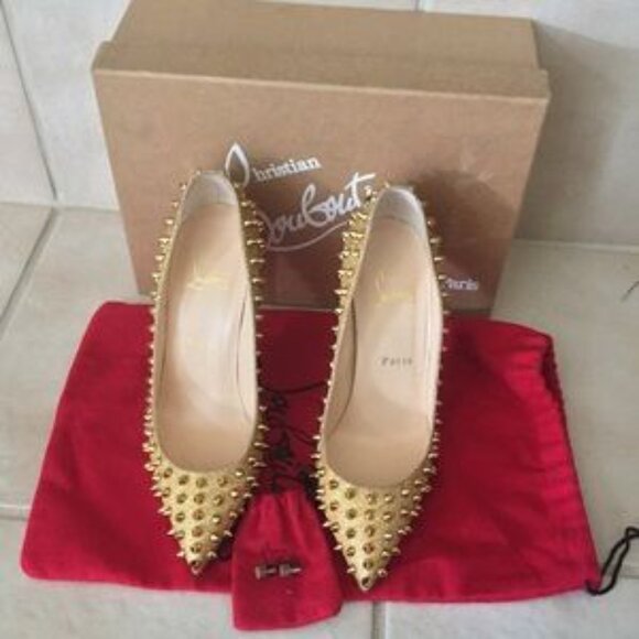 🚨SALE🚨 Christian Louboutin Pumps - Picture 6 of 7